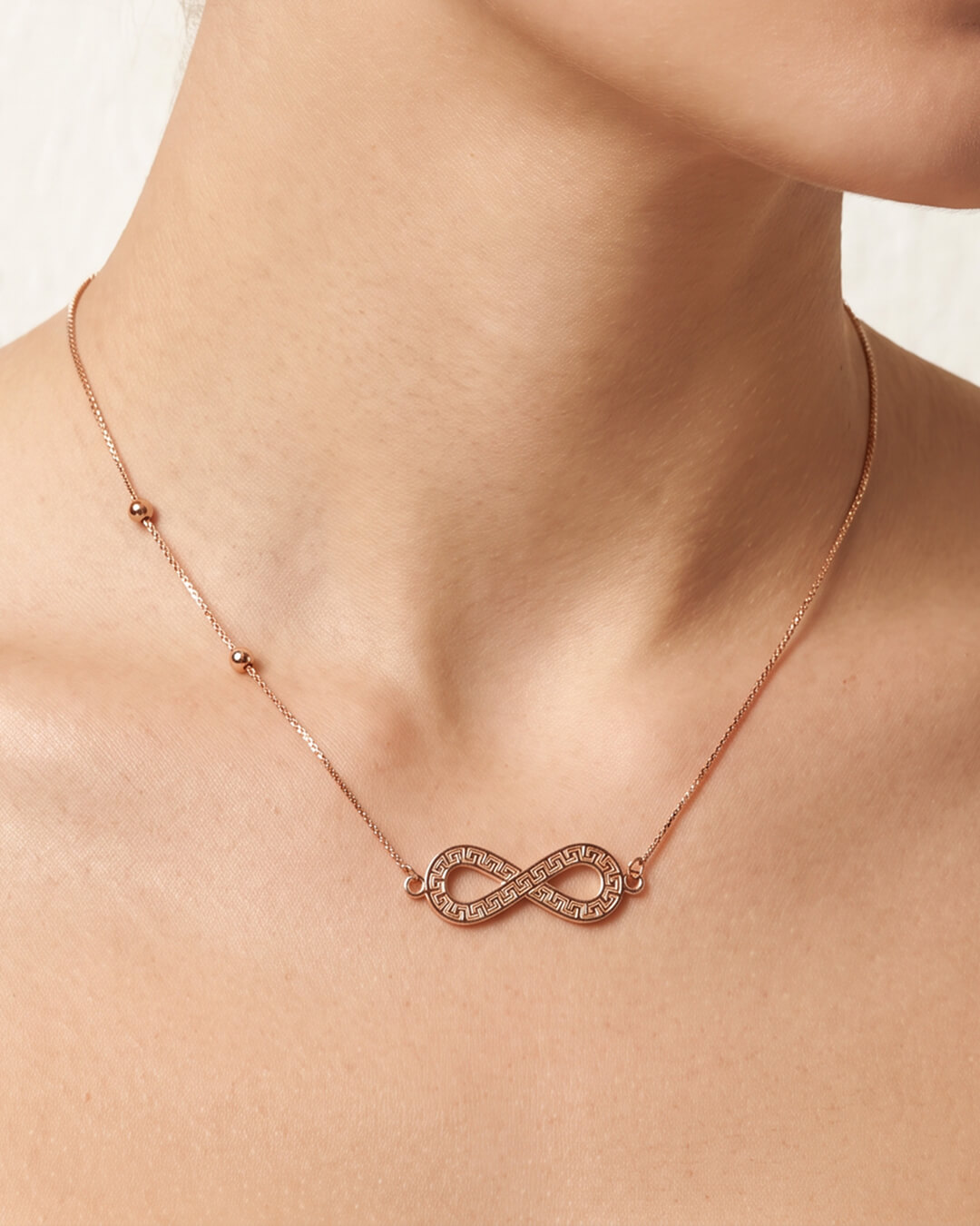 Infinito V. — imagen 1 de 4